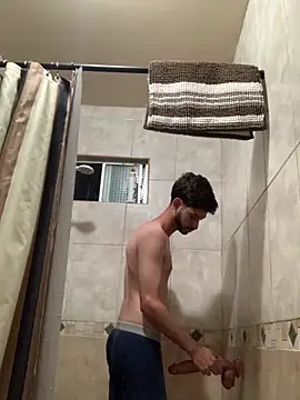 pitudo1313wuero online show from 04.20.26