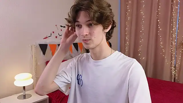  Den1s  online show from 10.25.25