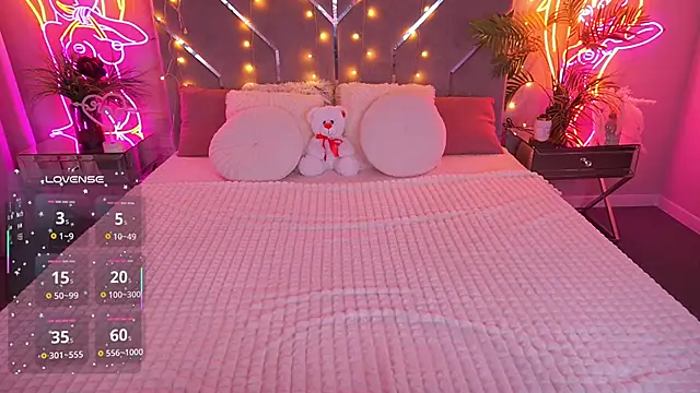 Snapshot of MirielleNymph chatting on 02.11.26 MirielleNymph online show from 02.11.26