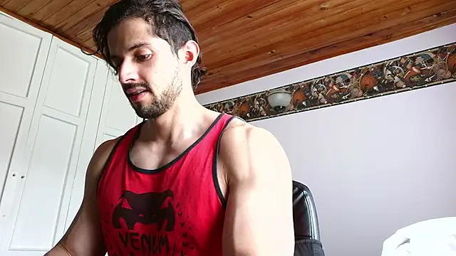 Snapshot of Axel-Cr0ss chatting on 11.11.25 Axel-Cr0ss online show from 11.11.25