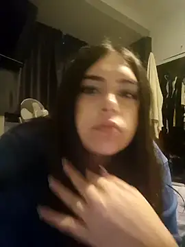 KatieLace online show from 10.01.25