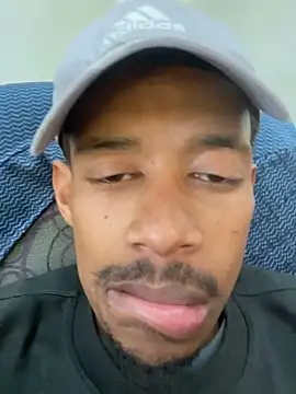 Snapshot of fitsexyman chatting on 09.22.25 fitsexyman online show from 09.22.25