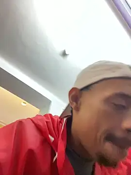 Snapshot of fitsexyman chatting on 10.01.25 fitsexyman online show from 10.01.25