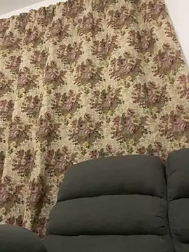 Snapshot of fitsexyman chatting on 10.18.25 fitsexyman online show from 10.18.25