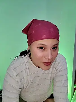 Snapshot of Eva_Clark01 chatting on 10.22.25 Eva Clark01 online show from 10.22.25