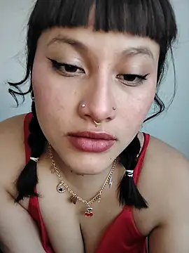 Snapshot of Eva_Clark01 chatting on 11.09.25 Eva Clark01 online show from 11.09.25