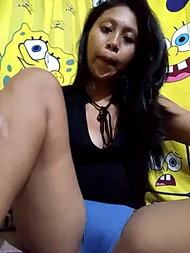 Snapshot of UrSweetAsianLady_02 chatting on 10.10.25 UrSweetAsianLady 02 online show from 10.10.25