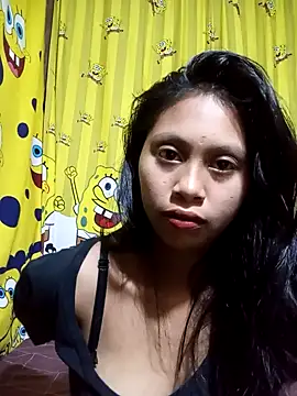 Snapshot of UrSweetAsianLady_02 chatting on 10.15.25 UrSweetAsianLady 02 online show from 10.15.25