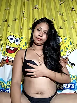 Snapshot of UrSweetAsianLady_02 chatting on 12.01.25 UrSweetAsianLady 02 online show from 12.01.25