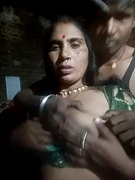 Snapshot of Sapnaji500 chatting on 11.25.25 Sapnaji500 online show from 11.25.25