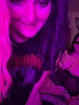 Snapshot of Princessblazed444 chatting on 09.12.25 Princessblazed444 online show from 09.12.25