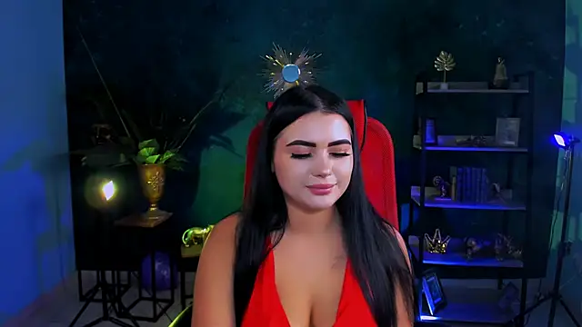 Snapshot of NaomiWilsons chatting on 11.05.25 NaomiWilsons online show from 11.05.25