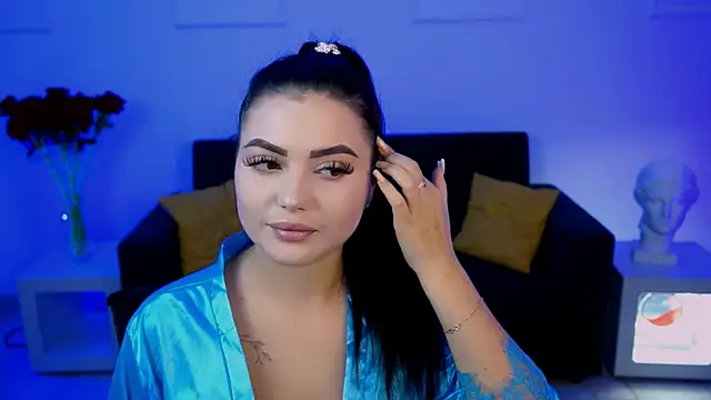 Snapshot of NaomiWilsons chatting on 12.05.25 NaomiWilsons online show from 12.05.25