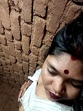 Priya tyagi online show from 09.21.25