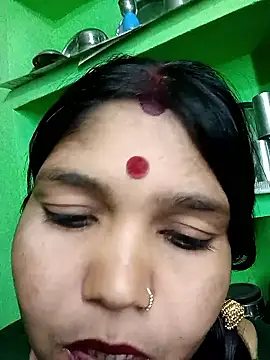 Priya tyagi online show from 10.18.25