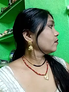 Priya tyagi online show from 10.20.25