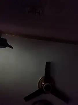 yours sugar babe online show from 10.05.25