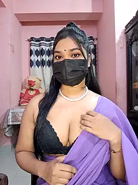 Snapshot of ariya-03 chatting on 09.13.25 ariya-03 online show from 09.13.25