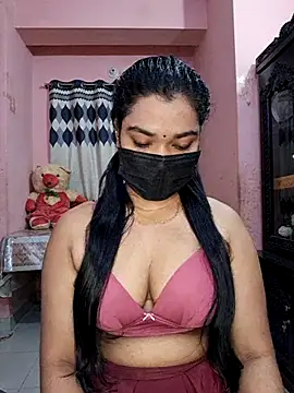 Snapshot of ariya-03 chatting on 09.17.25 ariya-03 online show from 09.17.25