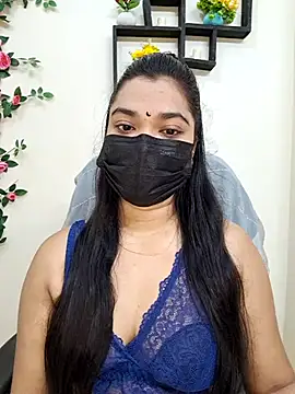 Snapshot of ariya-03 chatting on 10.13.25 ariya-03 online show from 10.13.25