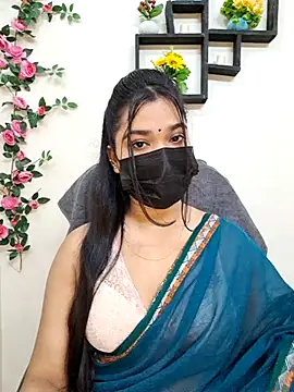 Snapshot of ariya-03 chatting on 11.04.25 ariya-03 online show from 11.04.25