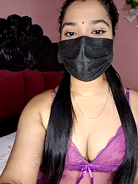 Snapshot of ariya-03 chatting on 11.29.25 ariya-03 online show from 11.29.25