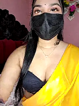 Snapshot of ariya-03 chatting on 12.04.25 ariya-03 online show from 12.04.25