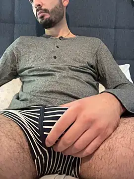 Ggscrotos online show from 10.13.25