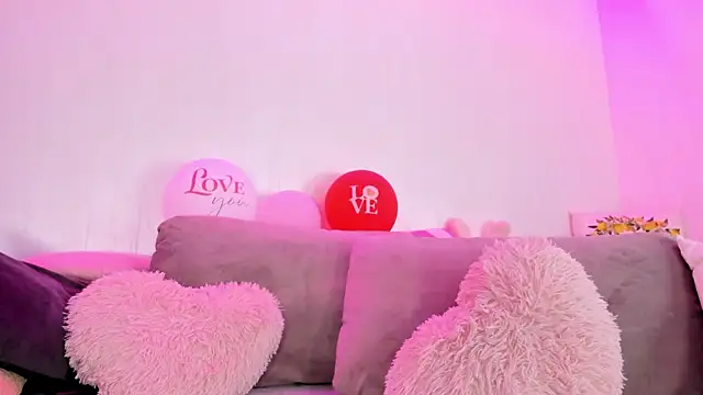 RileyNox online show from 04.27.26