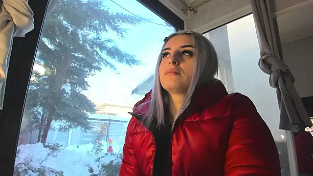 Ella Vee online show from 02.19.26