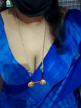 luci-queen online show from 05.25.26