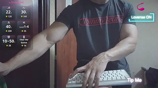 Snapshot of cris2428 chatting on 09.30.25 cris2428 online show from 09.30.25