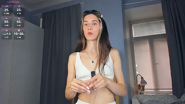 AntonettaTarring online show from 10.09.25