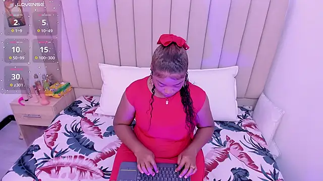 Snapshot of Afrodita_de_amor chatting on 10.08.25 Afrodita de amor online show from 10.08.25