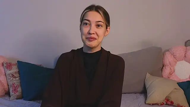 Snapshot of AngelicRice chatting on 09.24.25 AngelicRice online show from 09.24.25