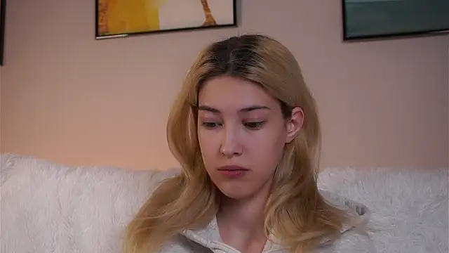 AngelicRice online show from 04.18.26