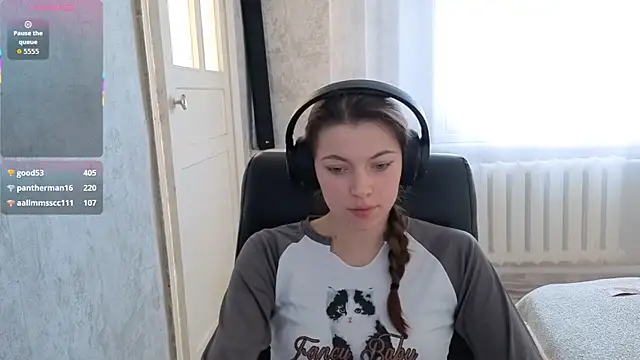 CutieAnny online show from 12.17.25