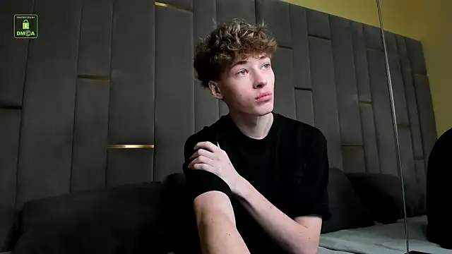 Snapshot of Kevin_Garsia chatting on 09.25.25 Kevin Garsia online show from 09.25.25