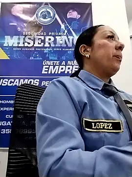 Snapshot of CRISTAL__11 chatting on 01.12.26 CRISTAL 11 online show from 01.12.26