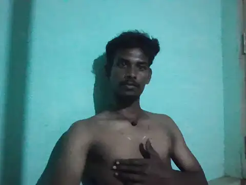 Snapshot of Tamilgud23 chatting on 10.10.25 Tamilgud23 online show from 10.10.25