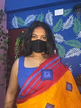 Snapshot of V-Hot-Sweti chatting on 11.02.25 V-Hot-Sweti online show from 11.02.25