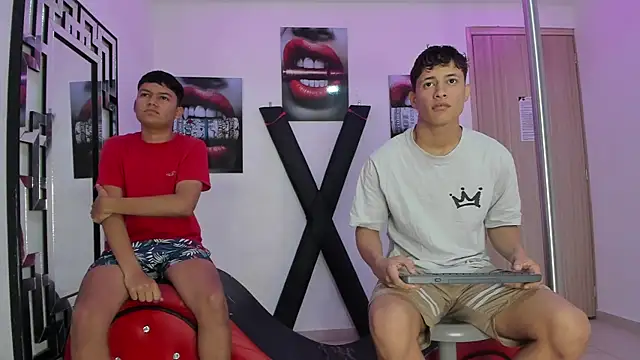 Snapshot of GRETTY_BOYS chatting on 11.18.25 GRETTY BOYS online show from 11.18.25