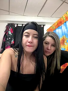 Snapshot of ardiente1805 chatting on 11.17.25 ardiente1805 online show from 11.17.25