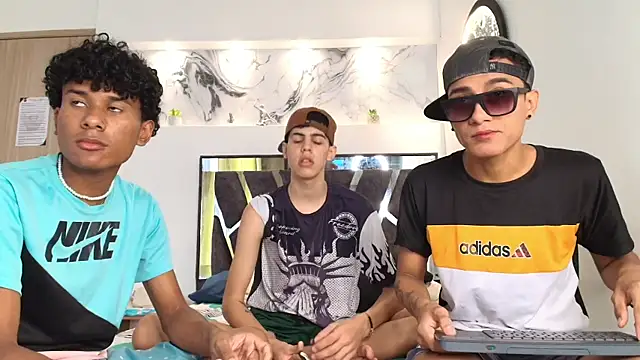 YOUNGS GUYS online show from 09.14.25