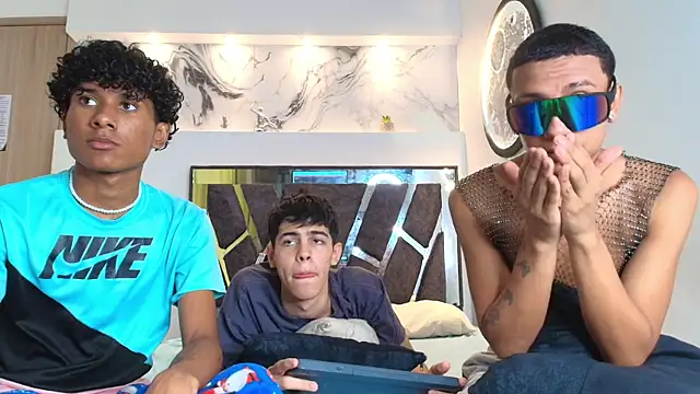 YOUNGS GUYS online show from 09.29.25