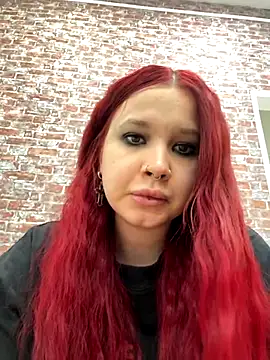 VeronicaLine online show from 10.19.25