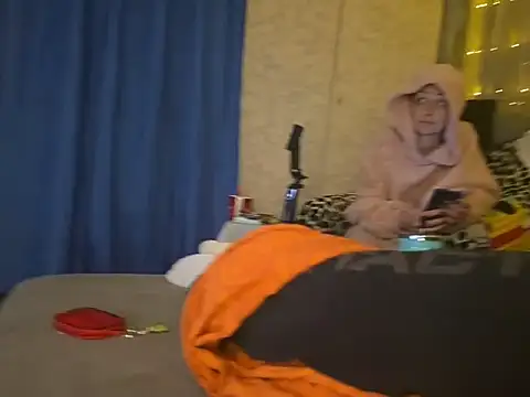 NikkyRider online show from 12.14.25