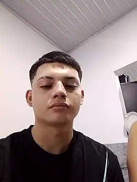 Snapshot of tony_and_katy chatting on 09.26.25 tony and katy online show from 09.26.25