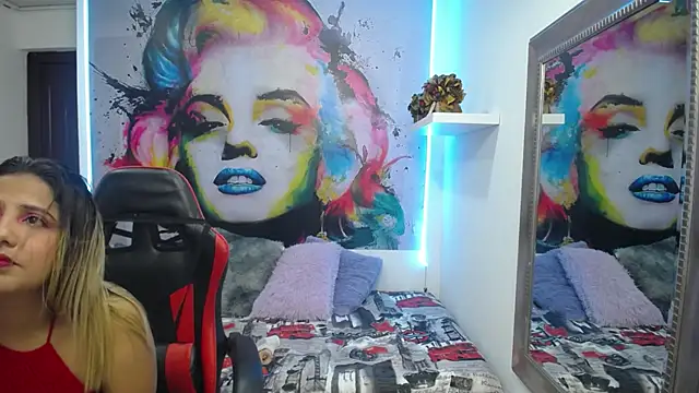 Snapshot of tiana_breeze chatting on 09.29.25 tiana breeze online show from 09.29.25