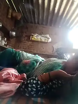 Snapshot of Sapna_cutt chatting on 10.03.25 Sapna cutt online show from 10.03.25